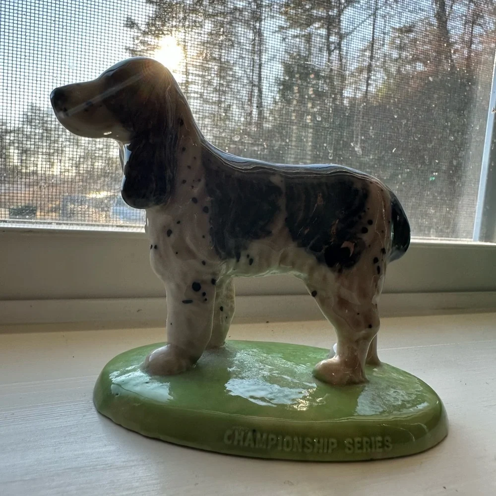 🏆 Vintage Rare Wade England Dog Figurine – Championship Series Spaniel Decor